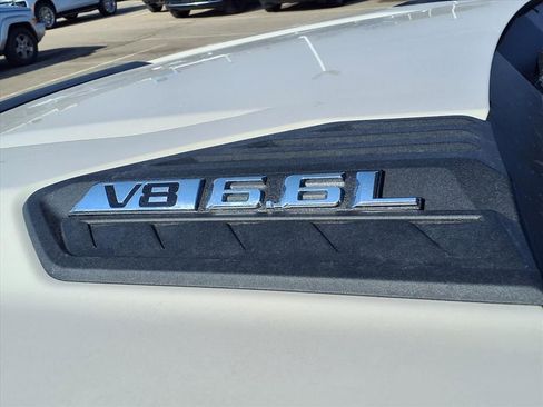 New 2026 Chevrolet Silverado 2500 Custom w/ Custom Convenience Package image 9