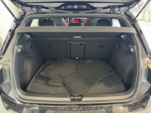 Used 2022 Volkswagen GTI S image 35