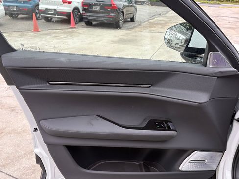 New 2025 Polestar Polestar 3 image 21