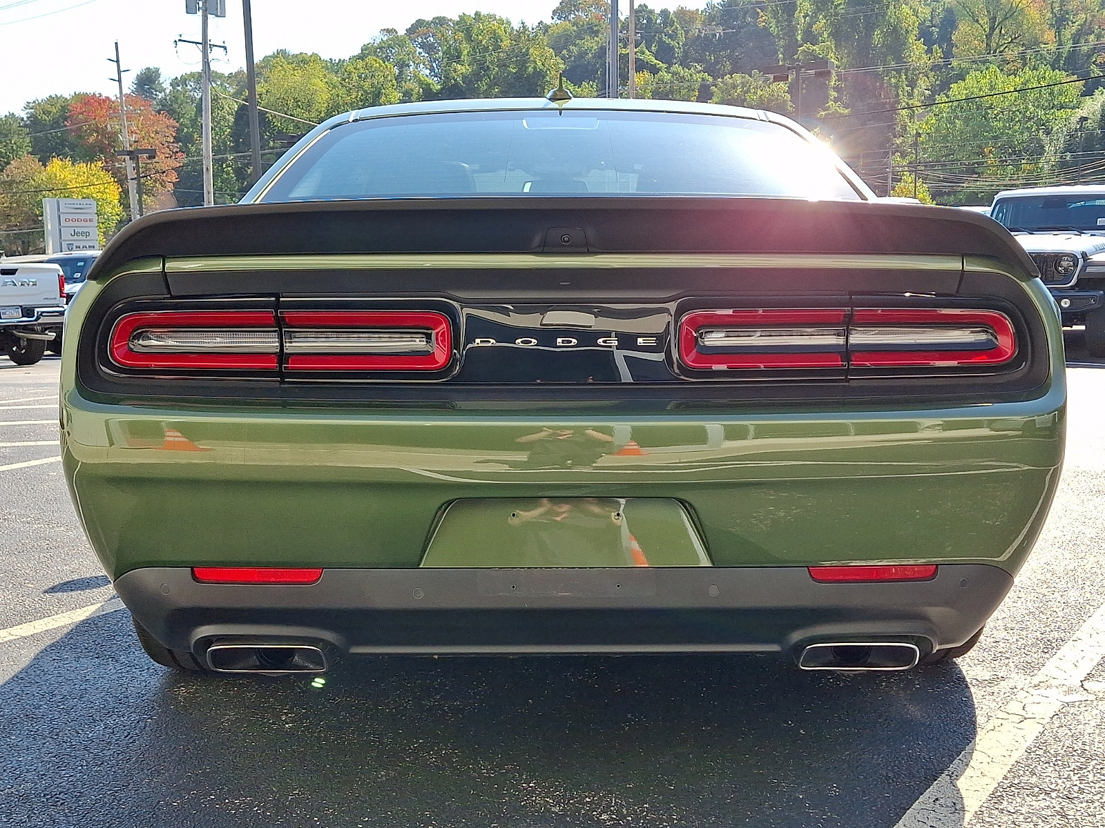 Used 2023 Dodge Challenger R/T Scat Pack RWD image 5