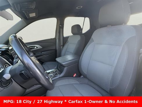 Used 2022 Chevrolet Traverse LT image 9