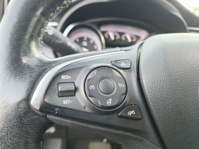 Used 2020 Buick Envision Essence FWD image 15
