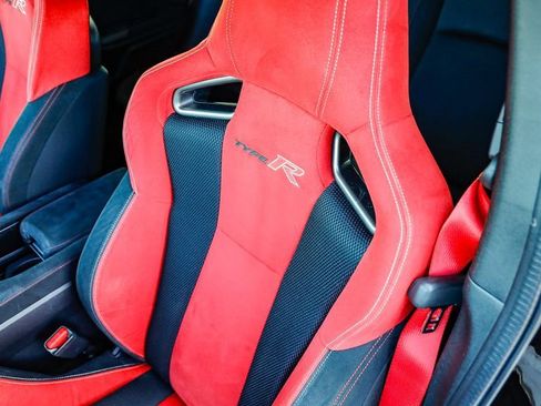 Used 2020 Honda Civic Type R image 29