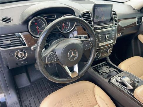 Certified 2019 Mercedes-Benz GLS 450 4MATIC image 10