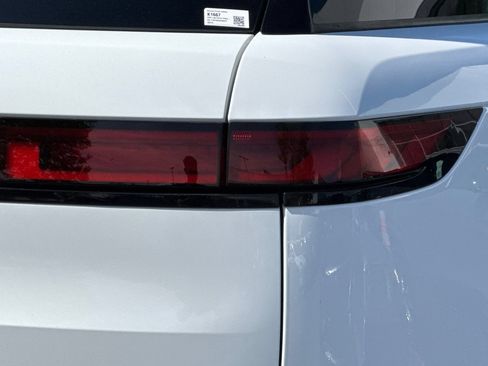 Used 2024 Land Rover Range Rover Sport Dynamic SE AWD/4WD image 47