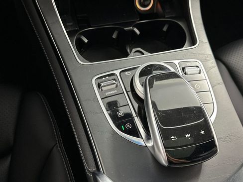 Used 2019 Mercedes-Benz GLC 300 4MATIC image 39