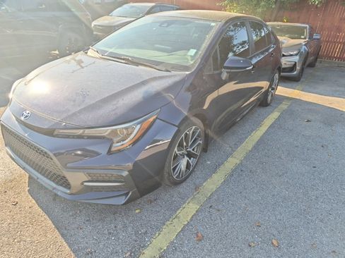 Used 2021 Toyota Corolla SE FWD image 4