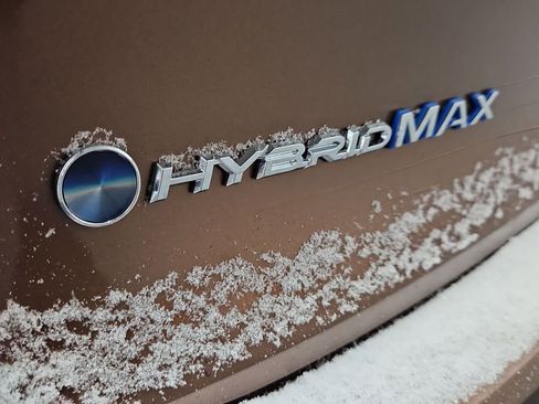 New 2026 Toyota Crown Platinum image 7