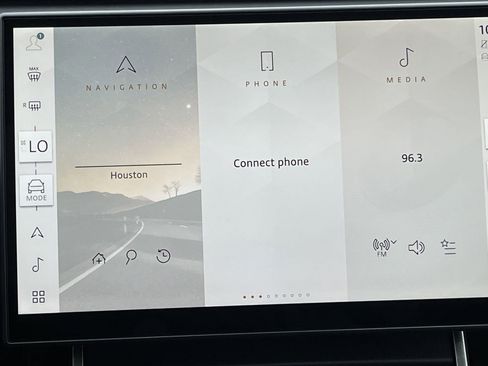 New 2026 Land Rover Range Rover Velar Dynamic SE image 23