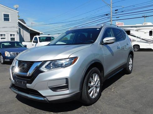 Used 2020 Nissan Rogue S w/ Special Edition Package AWD/4WD image 4