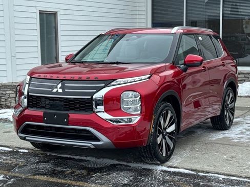 New 2026 Mitsubishi Outlander SEL AWD/4WD image 3
