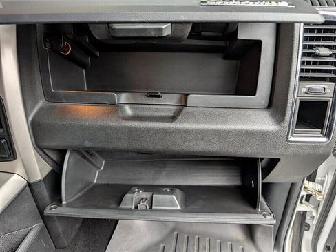 Used 2017 RAM 1500 Laramie w/ Convenience Group image 32