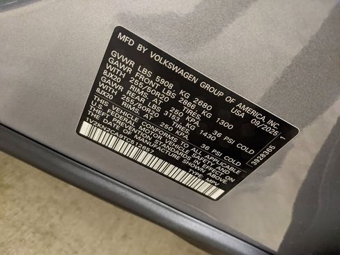 New 2026 Volkswagen Atlas SE image 30