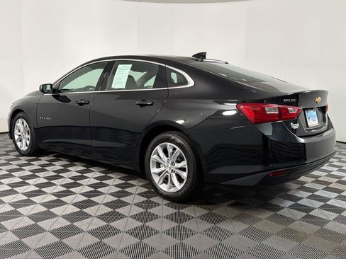 Used 2024 Chevrolet Malibu LT FWD image 2