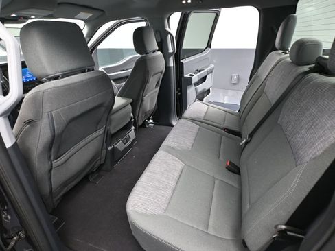 Used 2023 Ford F150 XLT w/ XTR Package image 34