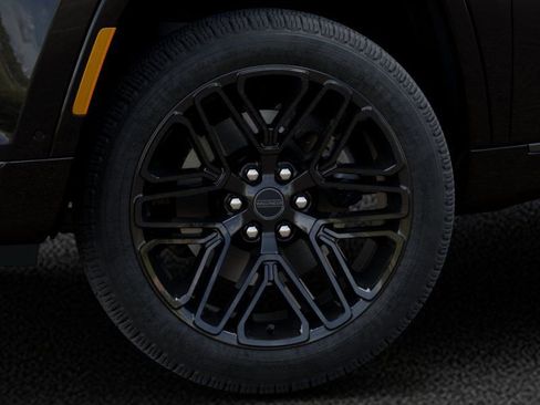 New 2026 Jeep Grand Wagoneer L Limited AWD/4WD image 8