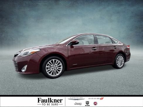 Used 2013 Toyota Avalon XLE Touring image 1