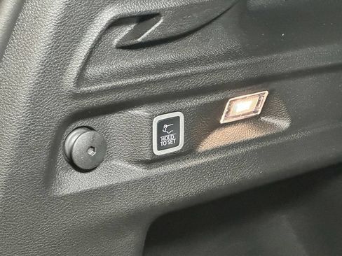 New 2026 Jeep Grand Cherokee L Laredo AWD/4WD image 14