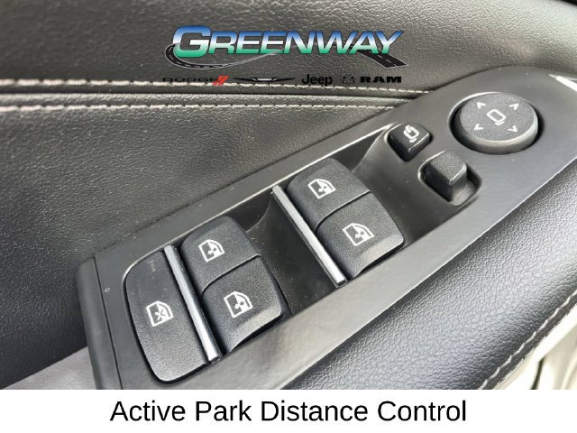 Used 2024 BMW X5 M60i AWD/4WD image 15