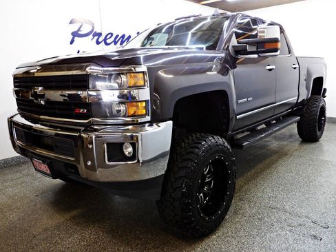 Used 2015 Chevrolet Silverado 2500 LTZ w/ Duramax Plus Package AWD/4WD image 2