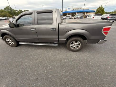 Used 2014 Ford F150 XLT w/ XLT Chrome Package RWD image 12
