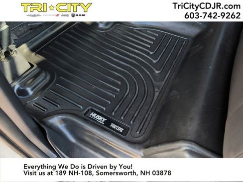 Used 2019 Toyota Tundra SR5 w/ TRD Sport Package image 35