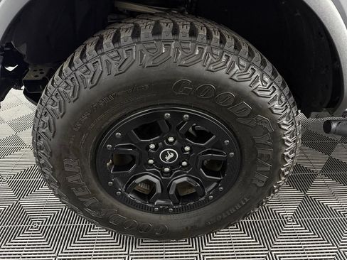 Used 2024 Ford Bronco Wildtrak AWD/4WD image 12