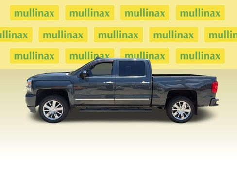 Used 2018 Chevrolet Silverado 1500 High Country AWD/4WD image 11