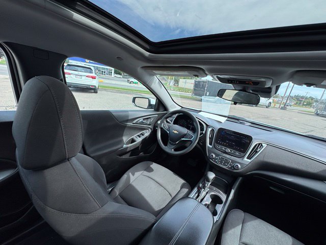 Used 2023 Chevrolet Malibu LT FWD image 24