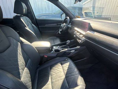 Certified 2024 Kia Telluride SX Prestige X-Pro AWD/4WD image 24