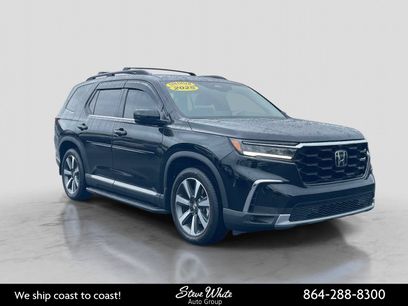 Used 2025 Honda Pilot Elite