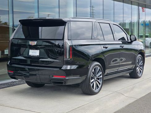 Certified 2025 Cadillac Escalade Sport w/ Touring Package AWD/4WD image 5