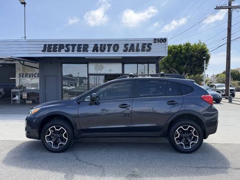 Used 2014 Subaru Crosstrek 2.0i Premium AWD/4WD image 16