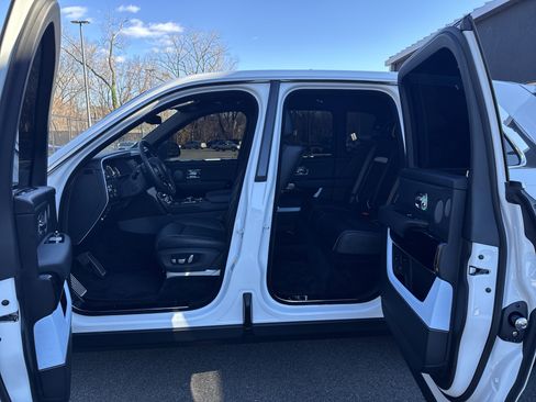 Certified 2022 Rolls-Royce Cullinan image 35