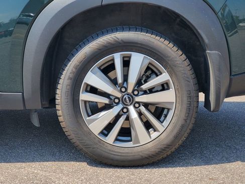 Used 2023 Nissan Pathfinder SL AWD/4WD image 5