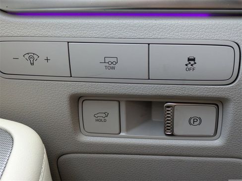 Used 2023 Hyundai Palisade Calligraphy image 27