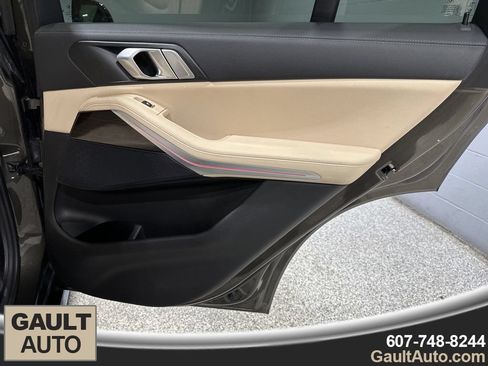 Used 2020 BMW X5 xDrive40i AWD/4WD image 19