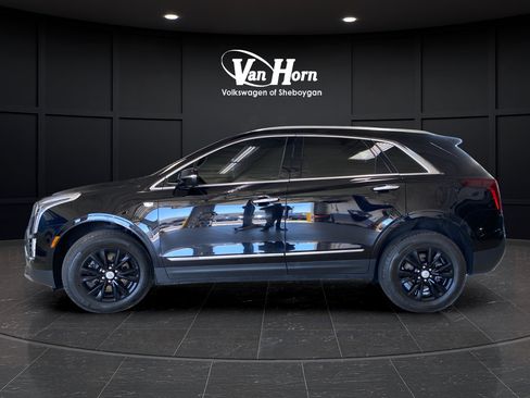 Used 2021 Cadillac XT5 Premium Luxury AWD/4WD image 4