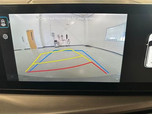 Used 2025 Hyundai Santa Fe SEL image 19