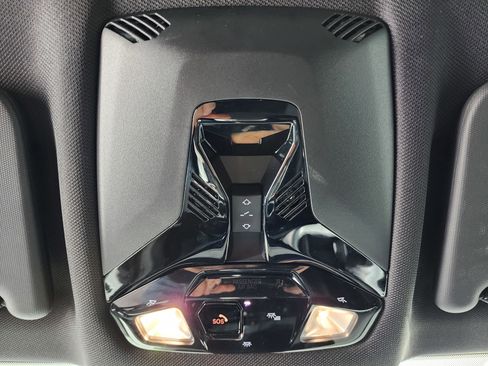 Used 2025 BMW X1 xDrive28i image 53