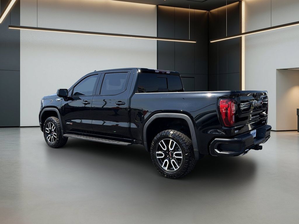 Used 2022 GMC Sierra 1500 AT4 w/ AT4 Premium Package AWD/4WD image 3