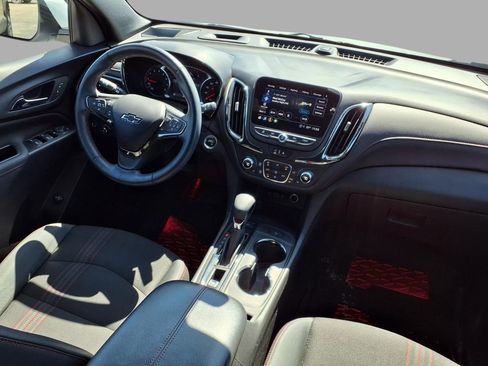 Used 2023 Chevrolet Equinox RS image 8