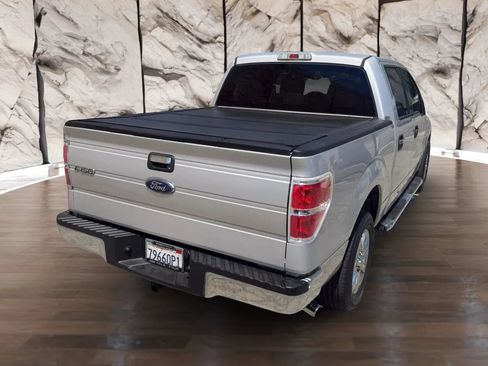 Used 2014 Ford F150 XLT w/ XLT Chrome Package RWD image 9