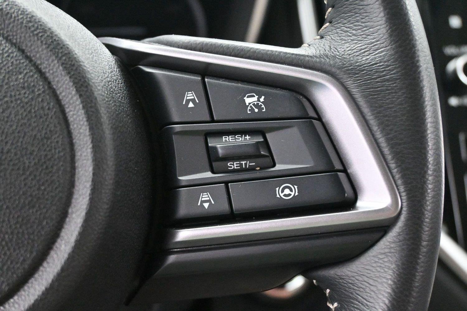 Used 2025 Subaru Ascent Premium w/ Premium Package AWD/4WD image 18