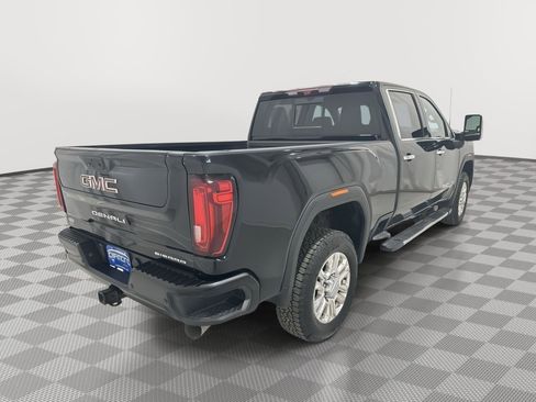 Used 2022 GMC Sierra 2500 Denali w/ Denali Ultimate Package image 9