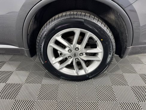 Used 2023 Dodge Durango GT image 34