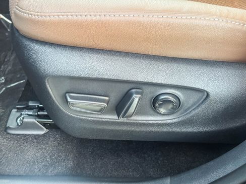 New 2026 Toyota Grand Highlander AWD Hybrid image 23