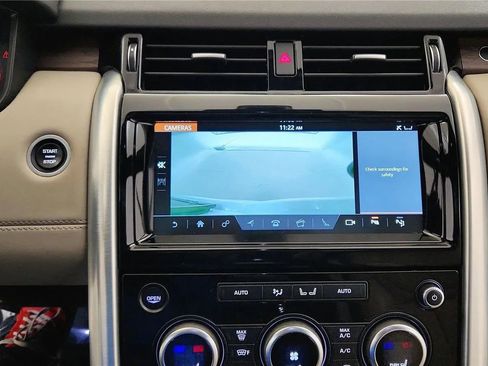 Used 2020 Land Rover Discovery HSE image 25