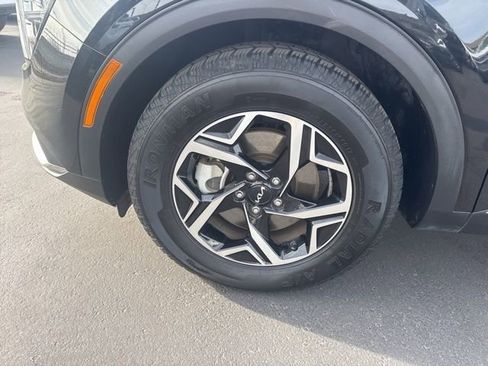 Used 2024 Kia Sportage LX image 24