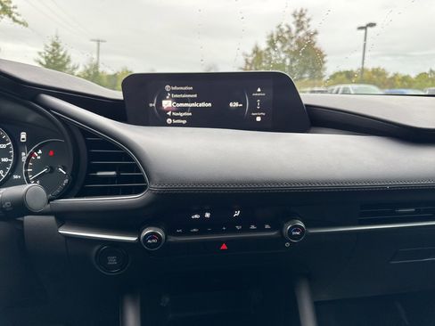 Used 2025 MAZDA MAZDA3 s Sport image 11